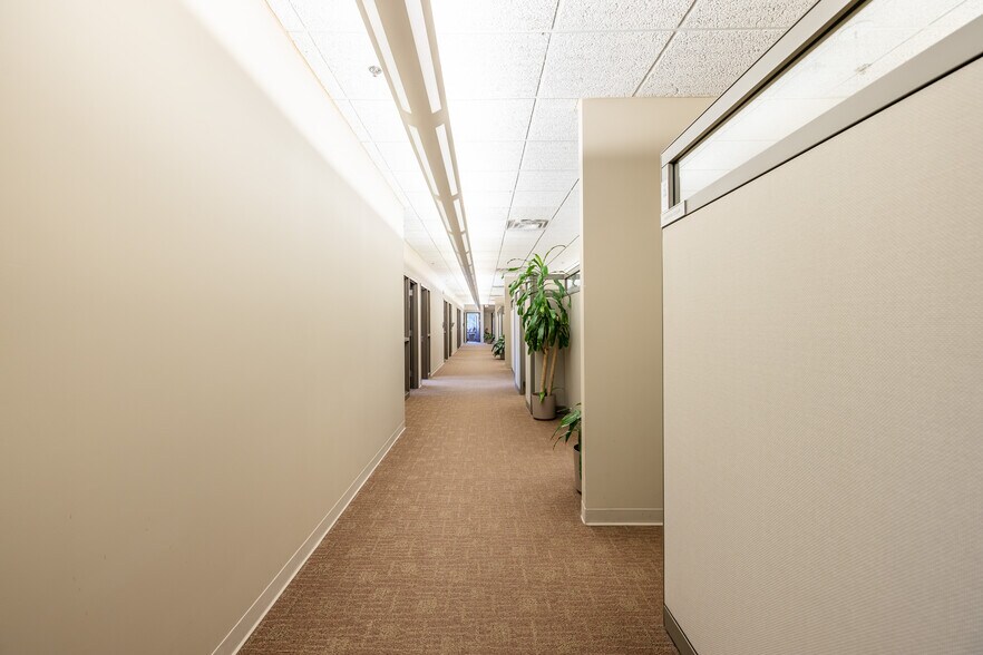 More Photos Of 500 Canal View Blvd, Rochester Unknown For Lease