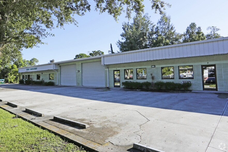 More Photos Of 2331 Bruner Ln, Fort Myers Warehouse For Sale