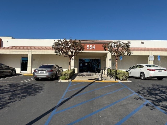 More Photos Of 554 E San Bernardino Rd, Covina Medical For Lease