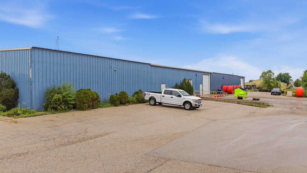 More Photos Of 65 Blodgett Ct, Fond Du Lac Warehouse For Sale
