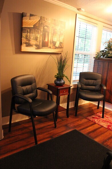 More Photos Of 1292 N Highland Ave, Jackson Office Residential For Lease