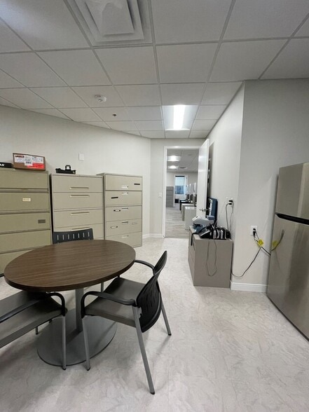 More Photos Of 4800 N Federal Hwy, Boca Raton Medical For Sale