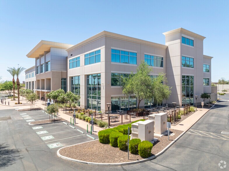 Primary Photo Of 2900 W Geronimo Pl, Chandler Unknown For Lease