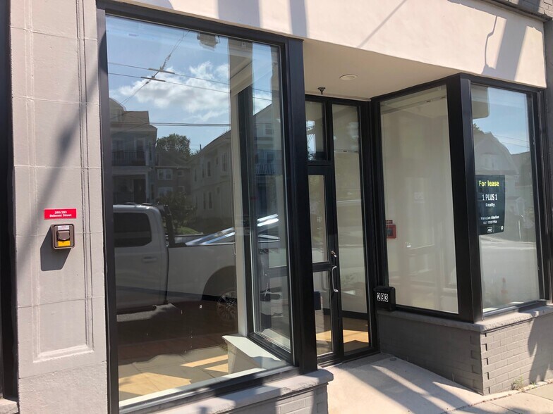 More Photos Of 293 Belmont St, Belmont Storefront Retail Office For Lease