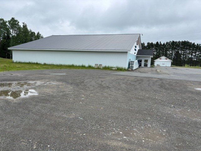 More Photos Of 256 Presque Isle rd, Ashland Supermarket For Sale