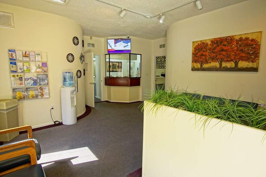 More Photos Of 1260 E Normandy Blvd, Deltona Medical For Lease