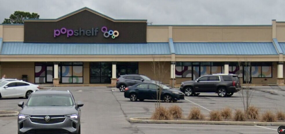 Primary Photo Of 2493-2549 S Ferdon Blvd, Crestview Unknown For Lease