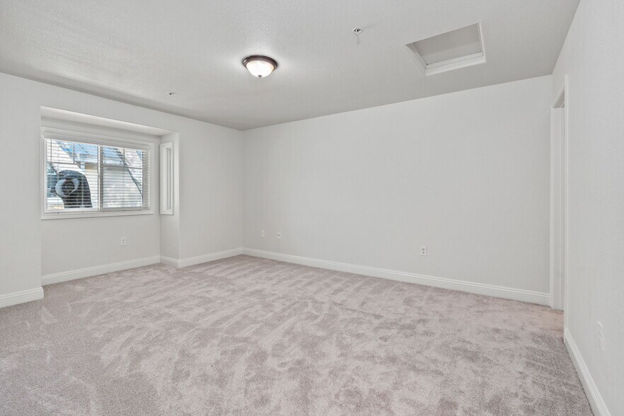 More Photos Of 204 Rosebud Ln, Saint Helena Apartments For Sale