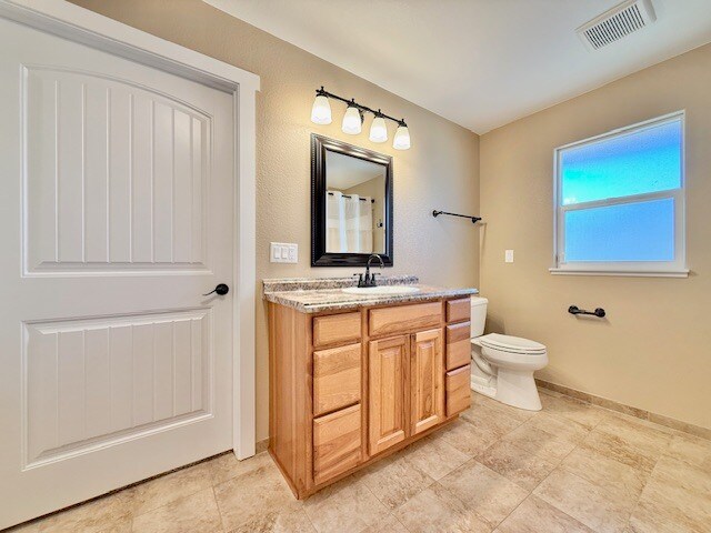 More Photos Of 201 10th St, Windsor Office For Sale