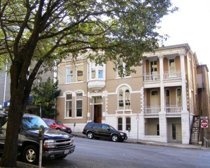 More Photos Of 109 E 10th St, Austin Loft Creative Space For Sale