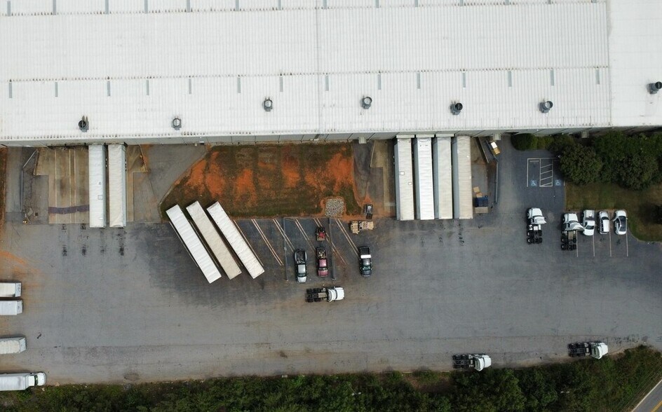 More Photos Of 2 Greentree Rd, Anderson Warehouse For Lease