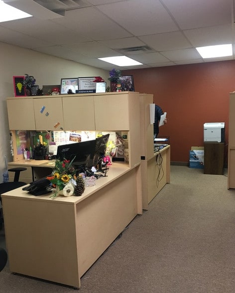 More Photos Of 43 S San Francisco St, Flagstaff Freestanding For Lease