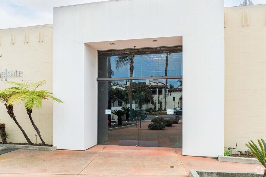 More Photos Of 132 Santa Barbara, Santa Barbara Warehouse For Sale