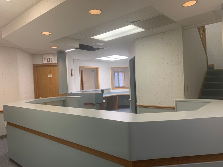 More Photos Of 36595 Detroit Rd, Avon Medical For Lease