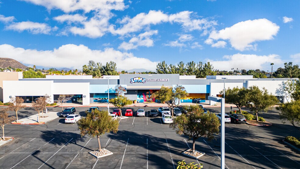 More Photos Of 39809 Avenida Acacias, Murrieta Skating Rink For Lease
