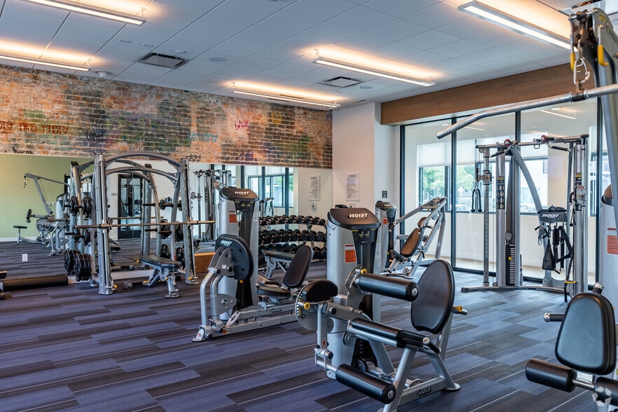 More Photos Of 1601 N Dixie Hwy, Lake Worth Apartments For Lease