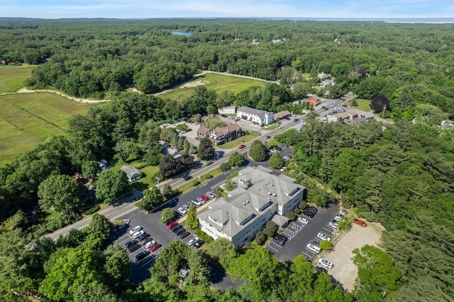 More Photos Of 95 Tremont St, Duxbury Medical For Sale