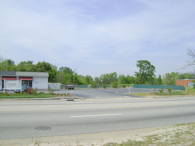More Photos Of 1014-1020 Robeson St, Fayetteville Storefront Retail Office For Lease
