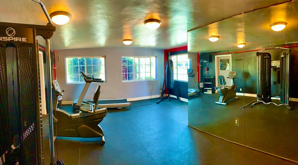 More Photos Of 2156 E Colorado Blvd, Pasadena Hotel For Sale