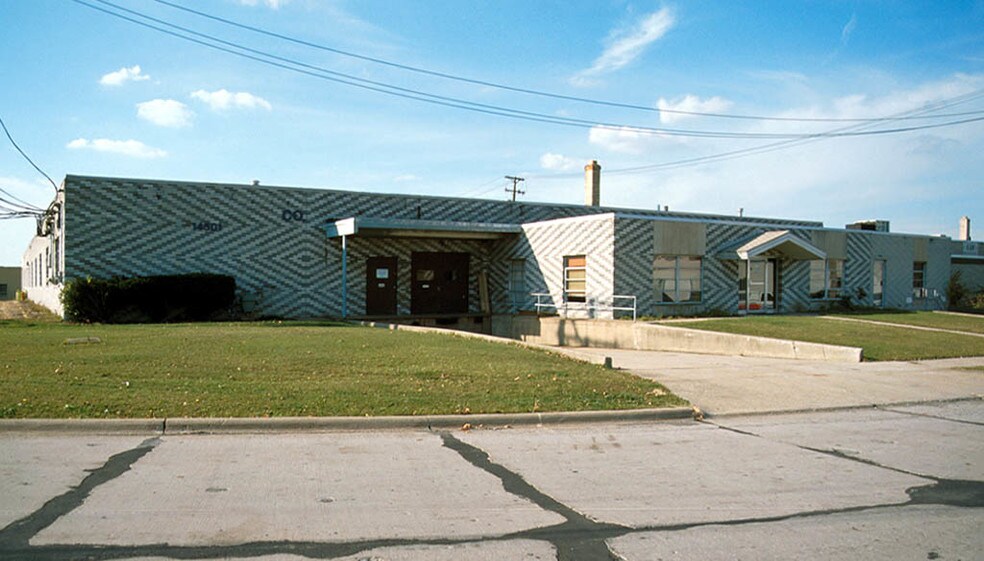 More Photos Of 14501 Industrial Ave, Maple Heights Manufacturing For Lease
