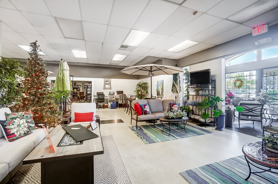 4326 Monroe Rd, Charlotte, NC 28205 Retail For Lease