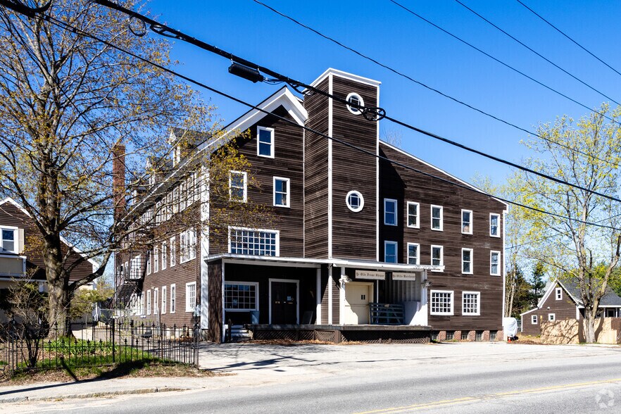 More Photos Of 378 Main Street, Farmington Storefront Retail Residential For Sale