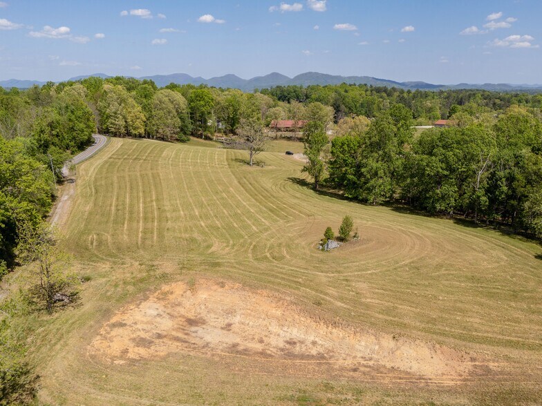 More Photos Of , Mills River Unknown For Sale