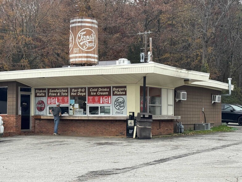 Primary Photo Of 12805 Highway 43, Russellville Restaurant For Sale