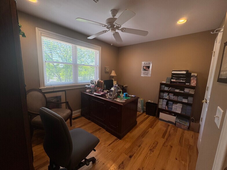 More Photos Of 409 Welshwood Dr, Nashville Medical For Lease