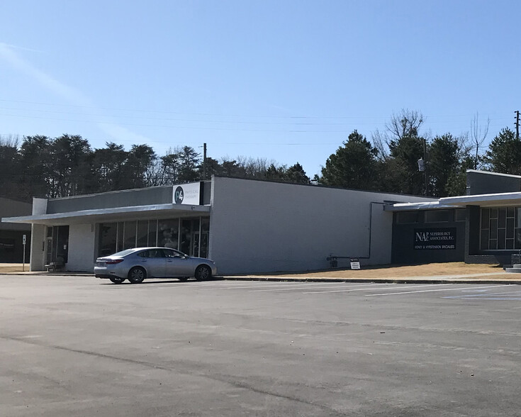 Primary Photo Of 2230-2244 North Rd, Gardendale Storefront Retail Office For Lease