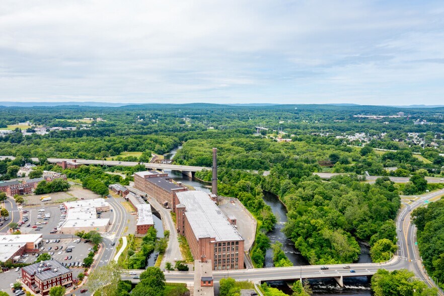 More Photos Of 165 Front St, Chicopee Apartments For Sale