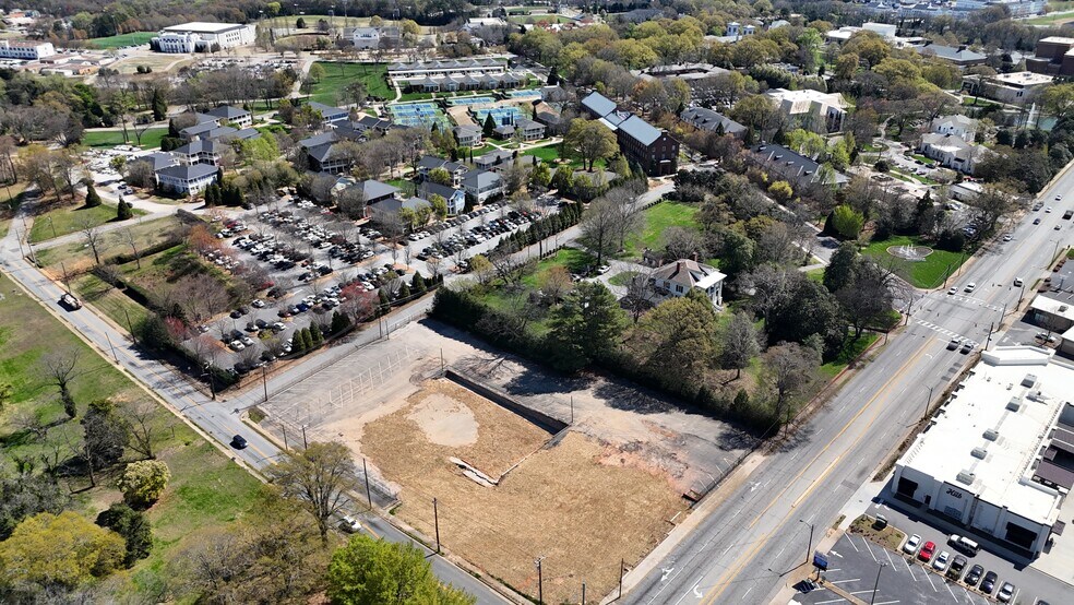 More Photos Of 577 N Church St, Spartanburg Land For Sale