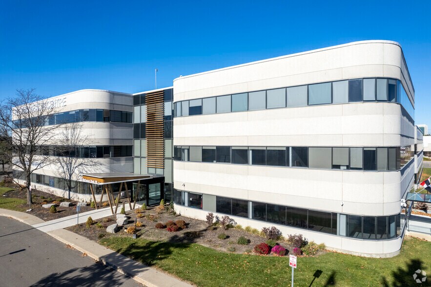 More Photos Of 320 Matheson Blvd W, Mississauga Coworking Space