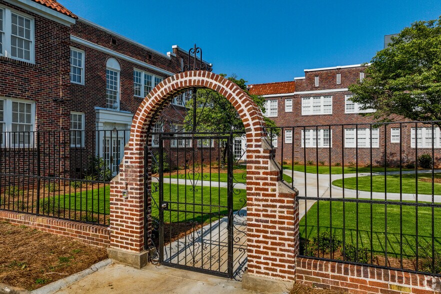 More Photos Of 1460 Peachtree St NW, Atlanta Apartments For Sale