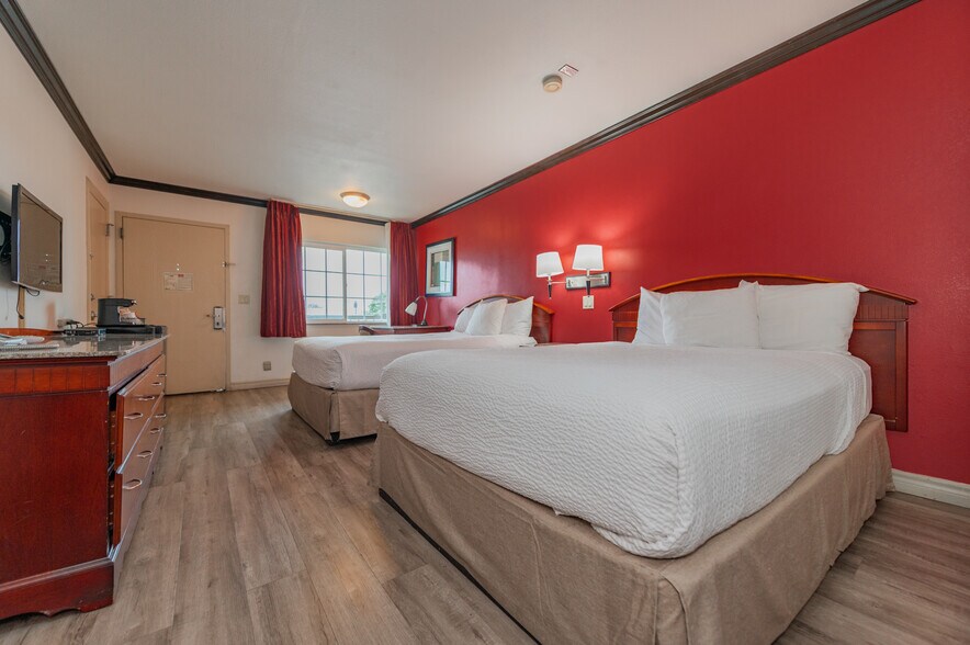 More Photos Of 2156 E Colorado Blvd, Pasadena Hotel For Sale