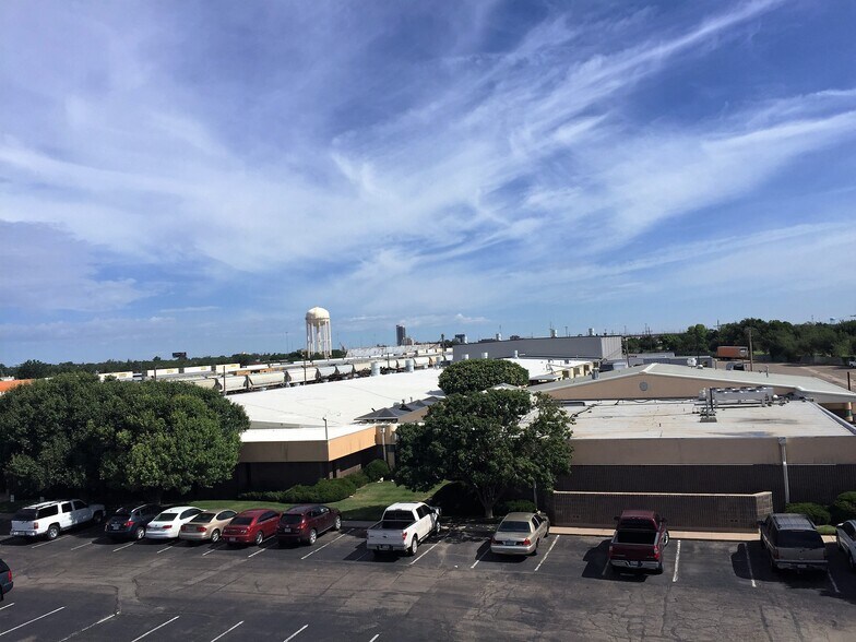 More Photos Of 421 E 34th St SE, Amarillo Industrial For Sale