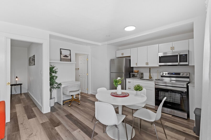 More Photos Of 790 NW 60th St, Miami Apartments For Sale