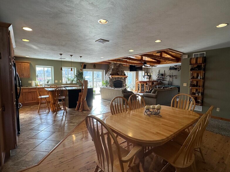 More Photos Of 277 Oriskany Blvd, Whitesboro Office For Sale