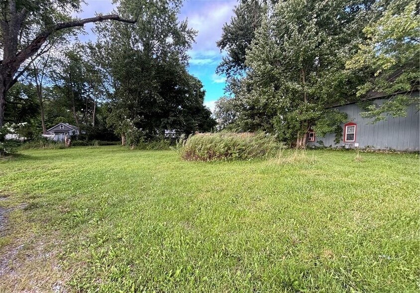 More Photos Of 210 S Doxtator St, Rome Industrial For Sale