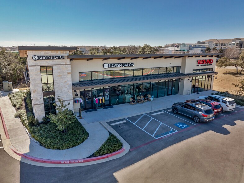 More Photos Of 901 N Vista Ridge Blvd, Cedar Park General Retail For Lease