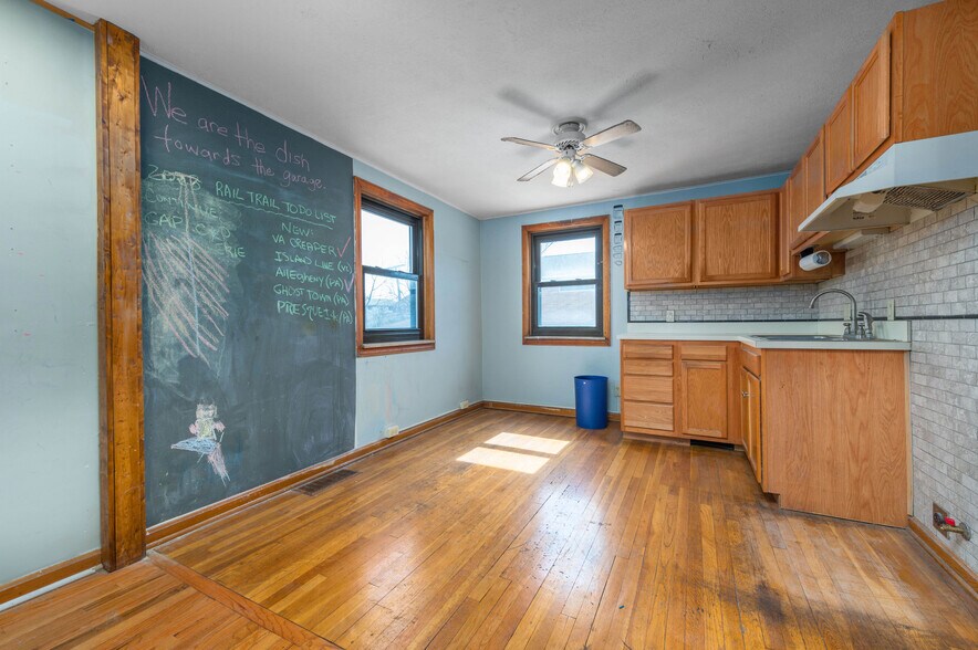 More Photos Of 5203 Turney Rd, Garfield Heights Bar For Sale