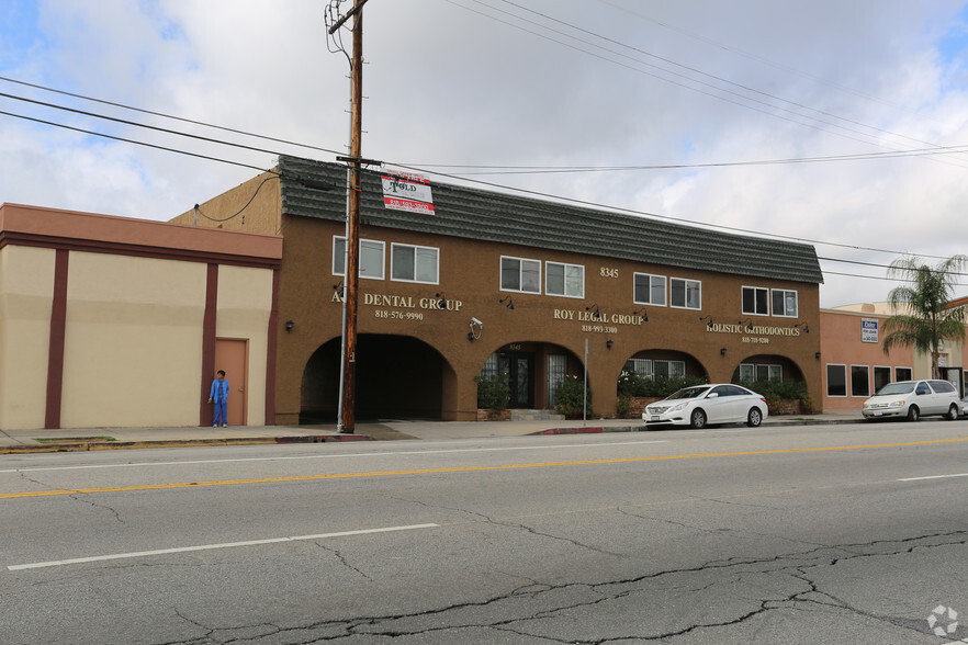 Primary Photo Of 8345 Reseda Blvd, Northridge Medical For Lease