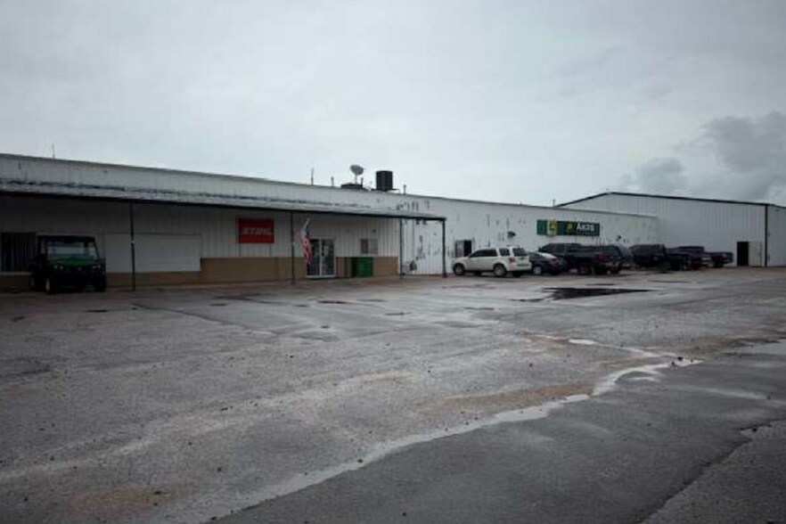 Primary Photo Of 49110 US-20, Oneill Warehouse For Sale