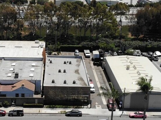 More Photos Of 8752 Park St, Bellflower Warehouse For Sale