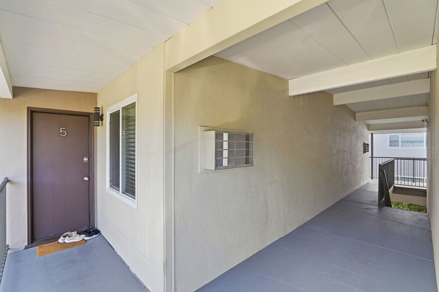 More Photos Of 470 Del Medio Ave, Mountain View Apartments For Sale