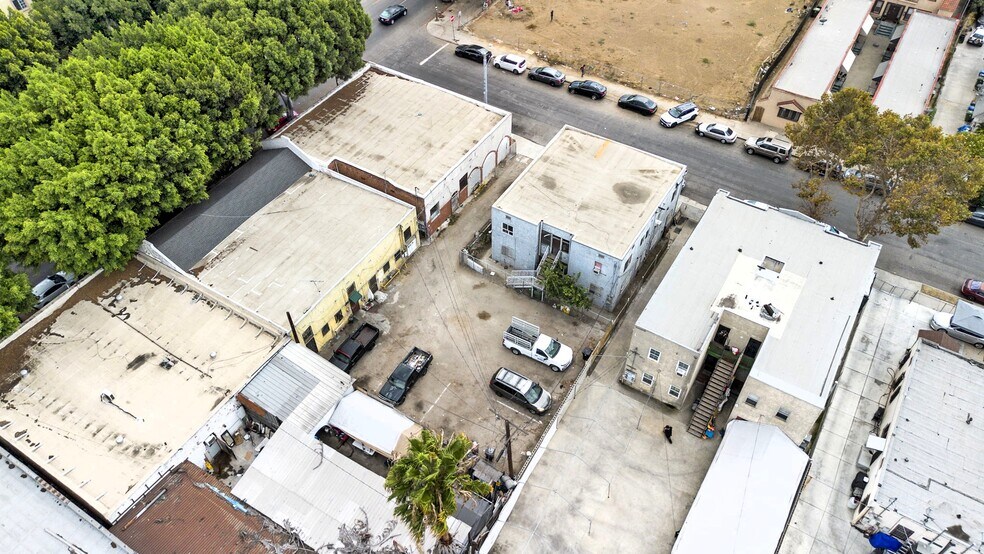 More Photos Of 4917 S Broadway, Los Angeles Multifamily For Sale