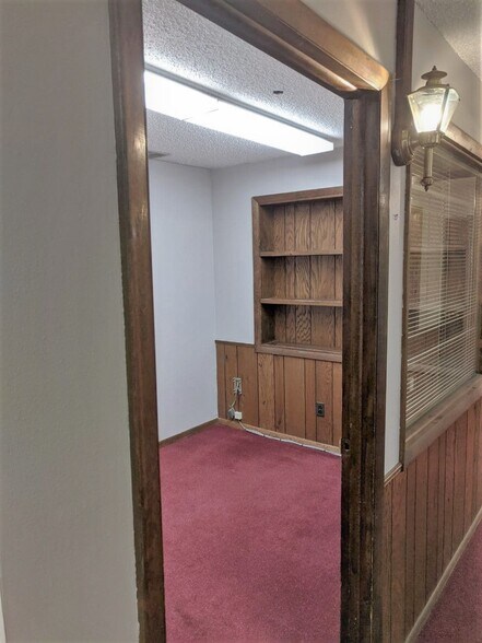 More Photos Of 1025 W Fillmore St, Colorado Springs Office For Lease