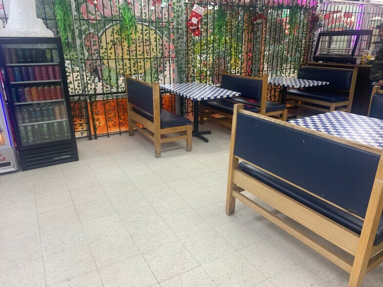 More Photos Of 2630 Walnut Hill Ln, Dallas Convenience Store For Sale