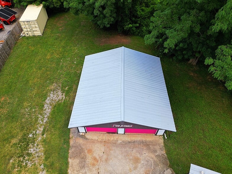 More Photos Of 1916 Jordan Ln NW, Huntsville Freestanding For Sale