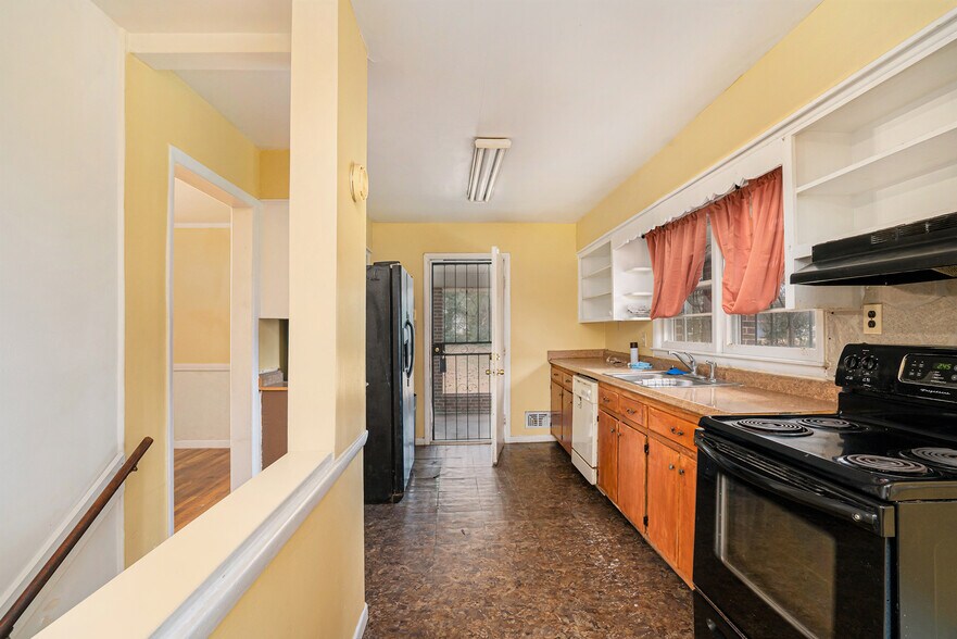 More Photos Of 3496 Wesley Chapel Rd, Decatur Land For Sale